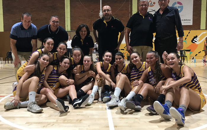 CB Calella - L'equip júnior de la UE Mataró, brillants campiones del "Memorial Pumarola"